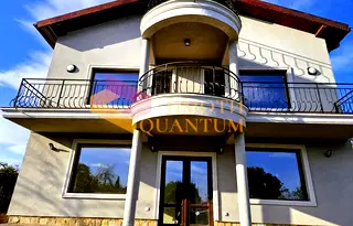 Къща във Варна, с. Равна гора