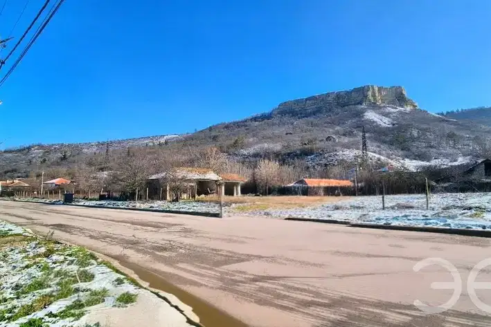Къща във Варна, с. Разделна