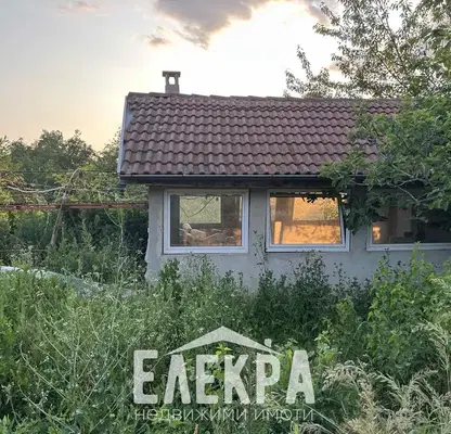 Снимка 3 — Къща във Варна, с. Солник
