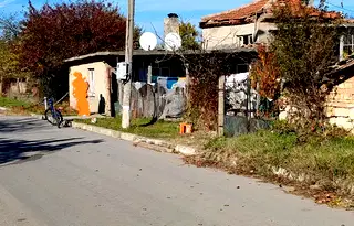 Къща във Варна, с. Стефан Караджа