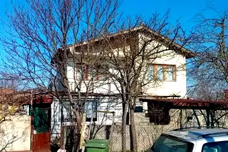 Къща във Варна, с. Тръстиково