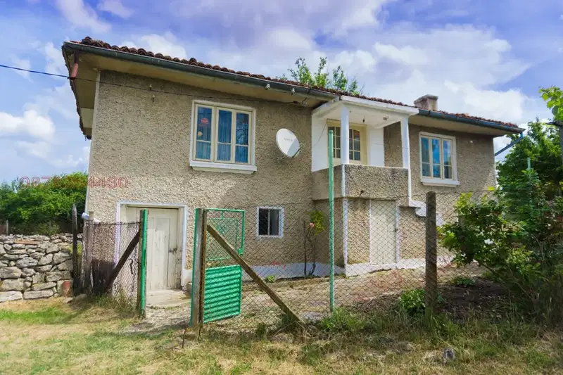 Къща във Варна, с. Водица