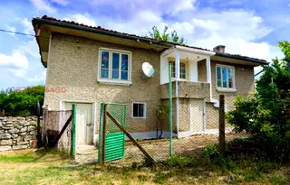 Къща във Варна, с. Водица