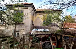 Къща във Варна, с. Здравец
