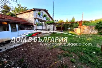 Къща във Варна, с. Зорница