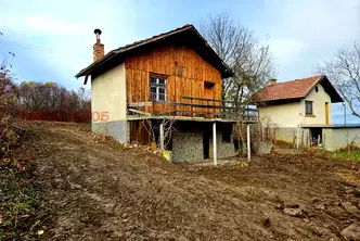 Къща във Велико Търново, Бяла черква