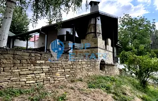 Къща във Велико Търново, Бяла черква
