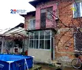 Снимка 3 — Къща във Велико Търново, Дебелец
