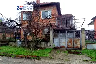 Къща във Велико Търново, Дебелец
