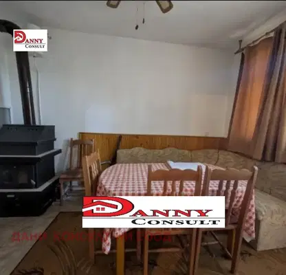 Photo 3 — House in Oblast Veliko Tyrnovo, Debelec