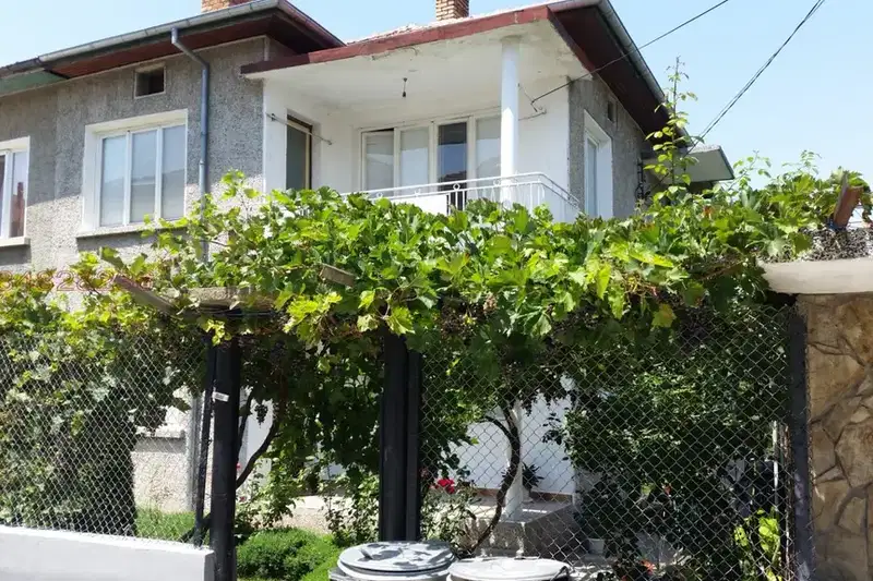 House in Oblast Veliko Tyrnovo, Debelec