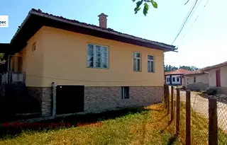 Къща във Велико Търново, Елена