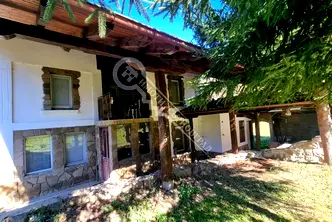 Къща във Велико Търново, Елена