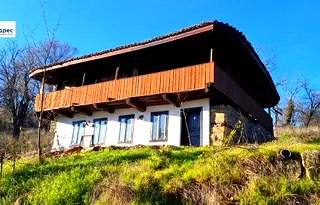 Къща във Велико Търново, Елена
