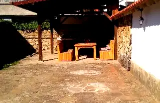 Къща във Велико Търново, Елена