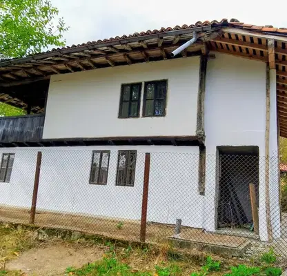 Photo 2 — House in Oblast Veliko Tyrnovo, Elena