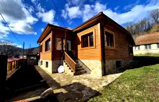Къща във Велико Търново, Елена