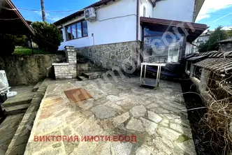 Къща във Велико Търново, Елена