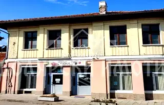 Къща във Велико Търново, Елена