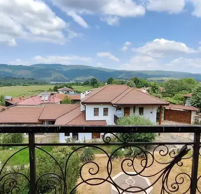 Photo 2 — House in Oblast Veliko Tyrnovo, Elena