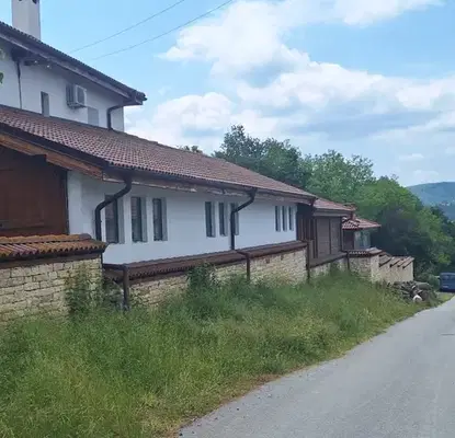 Photo 3 — House in Oblast Veliko Tyrnovo, Elena