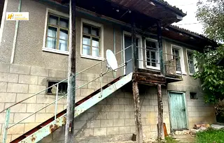 Къща във Велико Търново, Елена