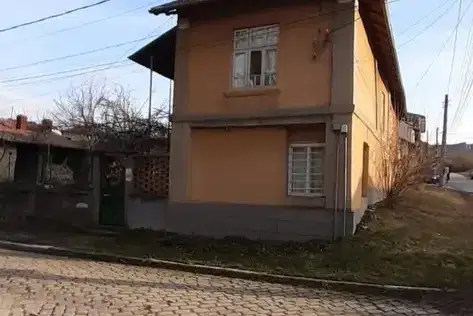 House in Oblast Veliko Tyrnovo, Gorna Oryahovica