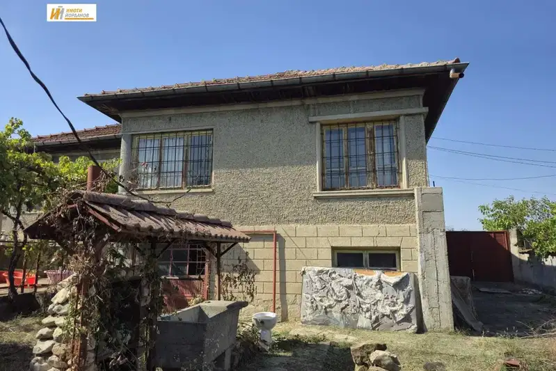 House in Oblast Veliko Tyrnovo, Gorna Oryahovica