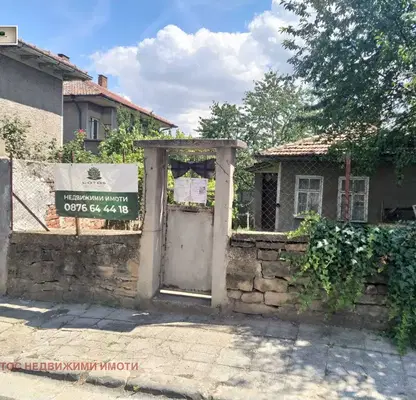 Снимка 2 — Къща във Велико Търново, Горна Оряховица
