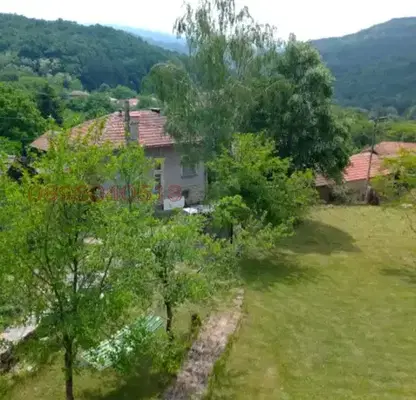 Photo 3 — House in Oblast Veliko Tyrnovo, Kilifarevo