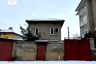 Къща във Велико Търново, Павликени