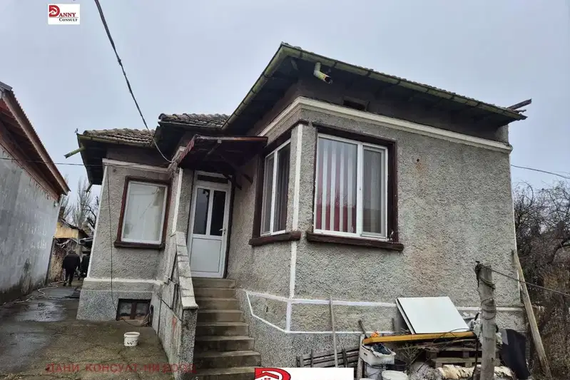 House in Oblast Veliko Tyrnovo, Pavlikeni