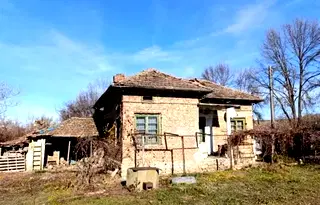 Къща във Велико Търново, Павликени