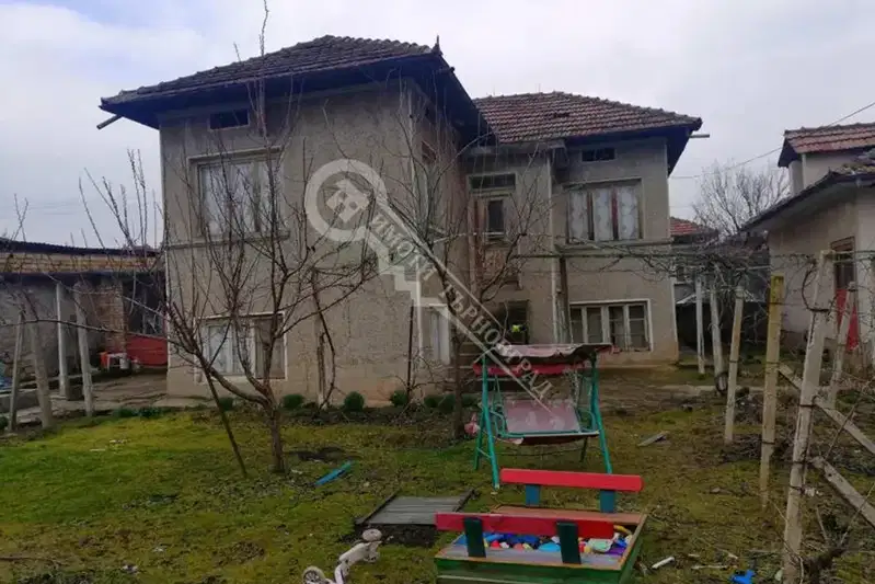House in Oblast Veliko Tyrnovo, Polski Trymbesh