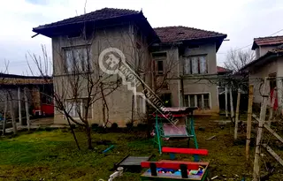 Къща във Велико Търново, Полски Тръмбеш