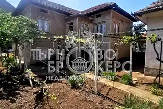 Къща във Велико Търново, Полски Тръмбеш