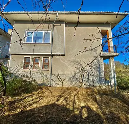 Photo 2 — House in Oblast Veliko Tyrnovo, Strajica