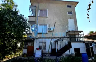 Къща във Велико Търново, Свищов