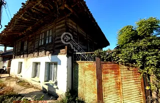 Къща във Велико Търново, Златарица