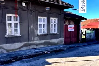 Къща във Велико Търново, Златарица