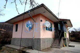 Къща във Велико Търново, с. Асеново