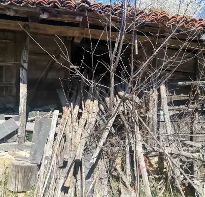 Снимка 4 — Къща във Велико Търново, с. Бадевци