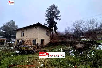 Къща във Велико Търново, с. Балканци