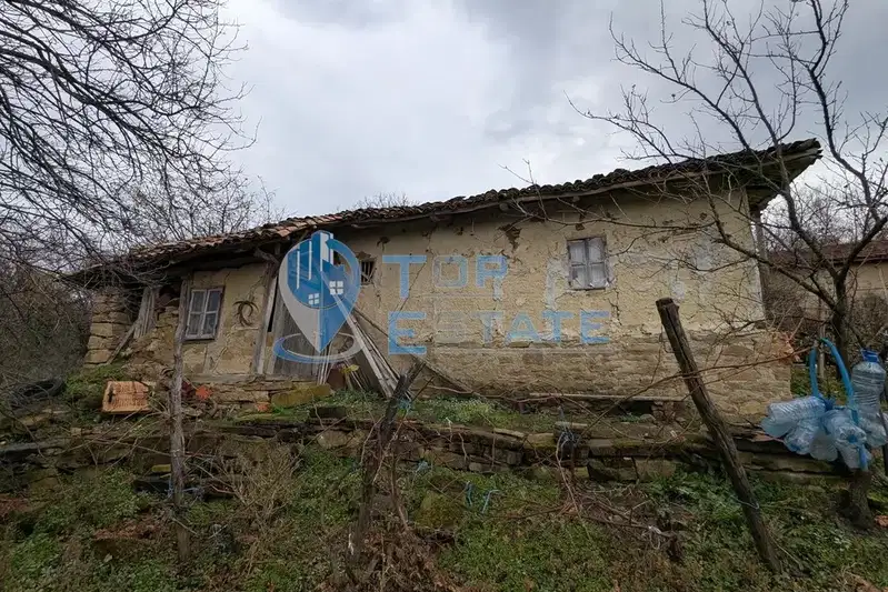 Къща във Велико Търново, с. Балканци