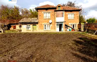 Къща във Велико Търново, с. Батак