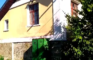 Къща във Велико Търново, с. Бръчковци