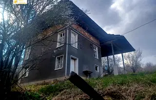 Къща във Велико Търново, с. Буйновци