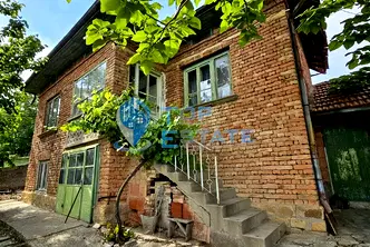Къща във Велико Търново, с. Българско Сливово