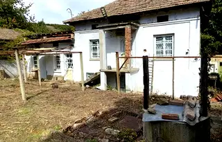 Къща във Велико Търново, с. Димча