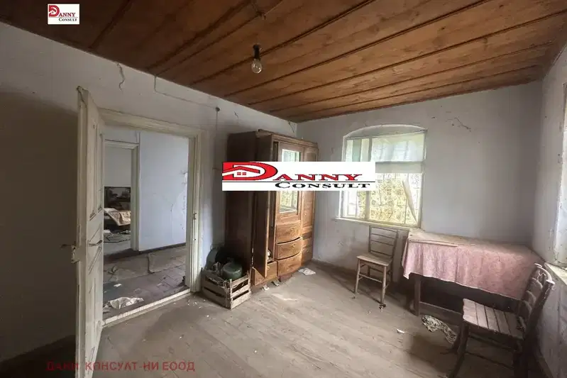 Къща във Велико Търново, с. Димча